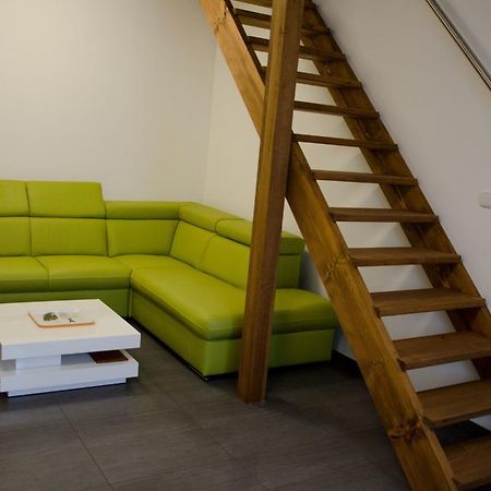 Apartment Lidicka Slavkov, 4 Person Slavkov u Brna Dış mekan fotoğraf