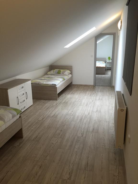 Apartment Lidicka Slavkov, 4 Person Slavkov u Brna Dış mekan fotoğraf